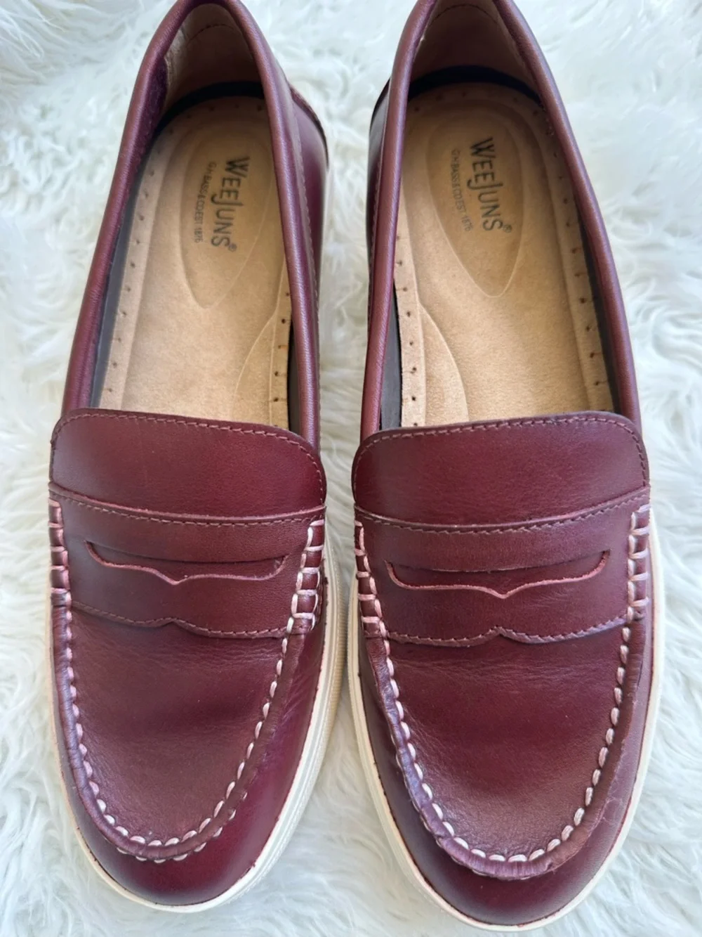 WEEJUNS Burgundy Leather Penny Loafers